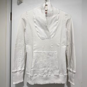 Love from Ya-Ya Stretchy Long Sleeve Top with Kangaroo Pocket in Ivory Size 1